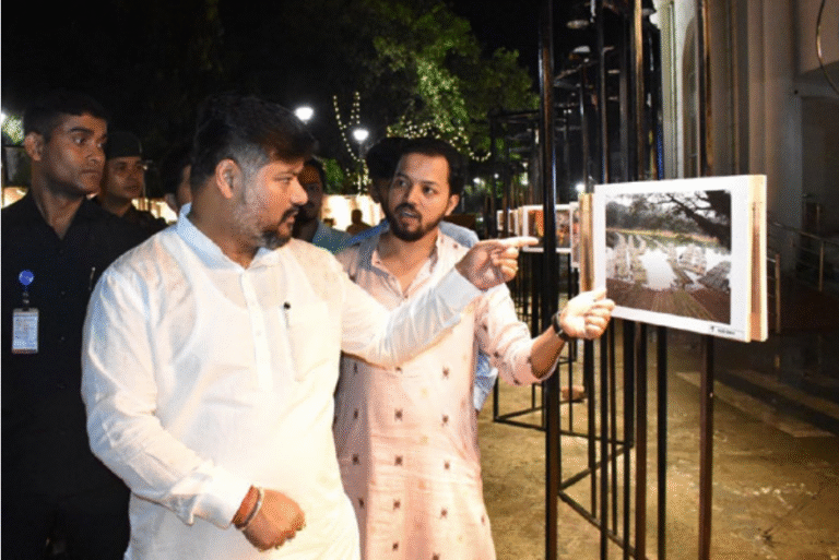 Tourism Minister visits Streetculture 3.0 Exhibition